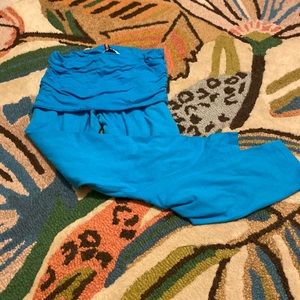 Cute hard tail fold over leggings